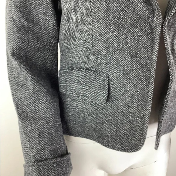 J Crew Sz 10 100% Wool Cropped Blazer Gray Clasp Front Business Casual - Picture 3 of 6